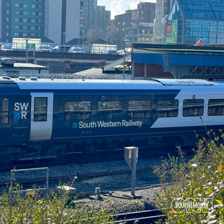 Major disruption as South Western Railway cancels all services to London