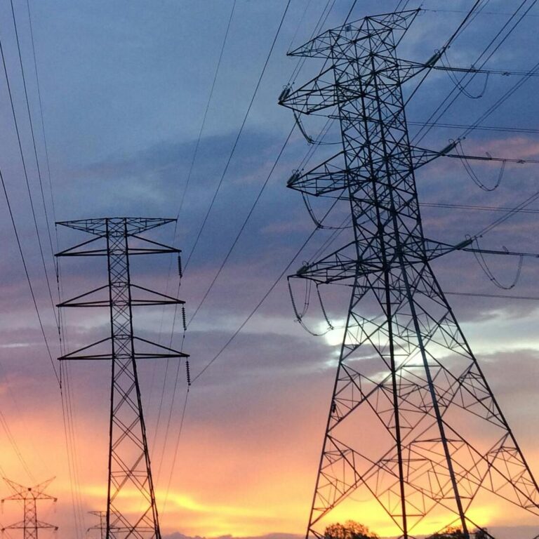 Power cut hits nearly a thousand homes in Townsend area