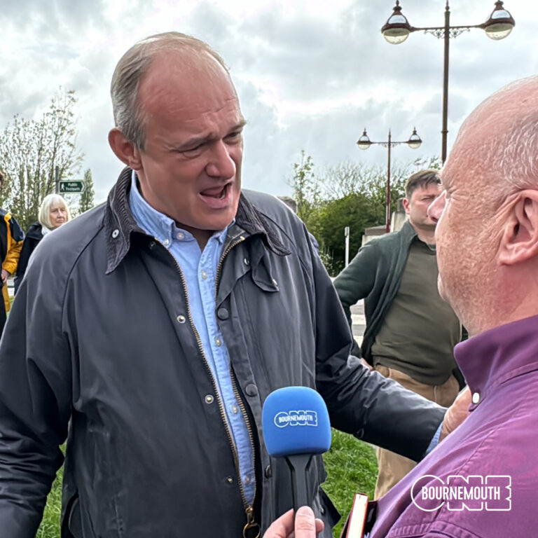 Sir Ed Davey drops into Wareham to celebrate Dorset election win