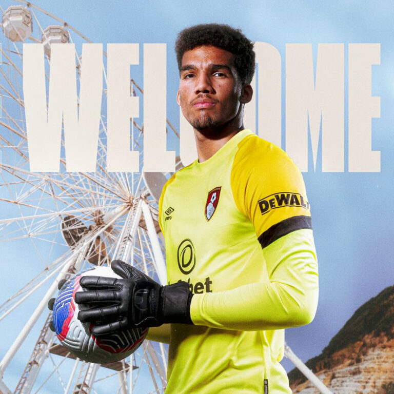 Cherries sign goalkeeper Alex Paulsen from Wellington Phoenix