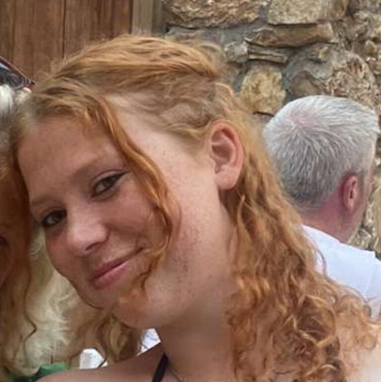 Heartbroken family pay tribute to missing diver Emily Sherwin, 20, from Poole
