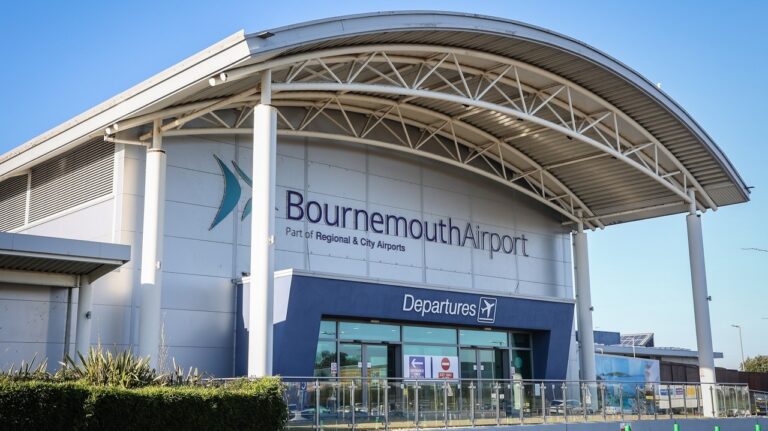 Airport to host free holiday cruise event