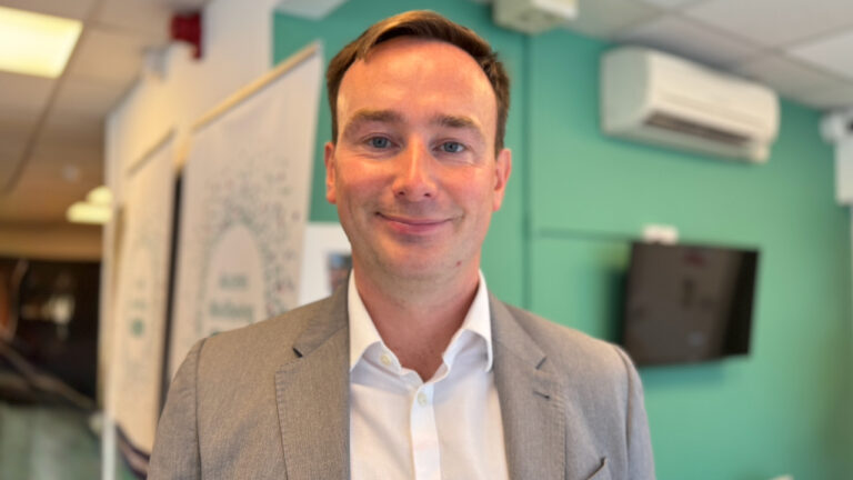Hayes supports homelessness action plan