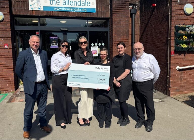 Wimborne retirement team supports Allendale Community Centre project