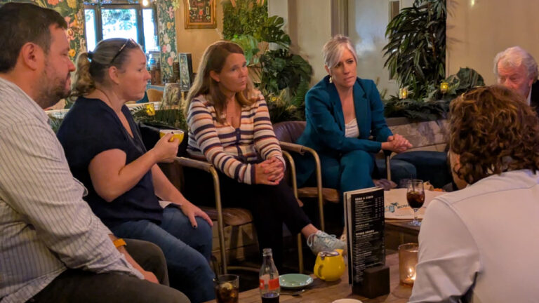 Vikki Slade urges action on hospitality