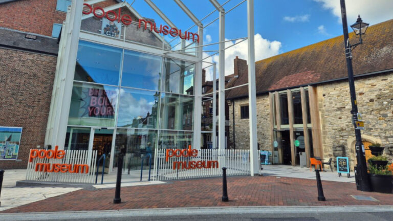 Poole Museum displays Mortar Wreck finds