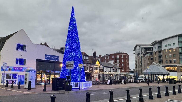 Poole launches festive light trail