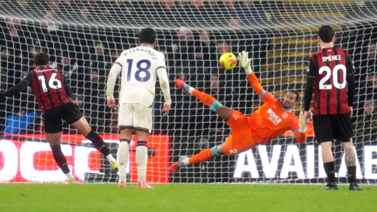 Bournemouth fight back to earn draw