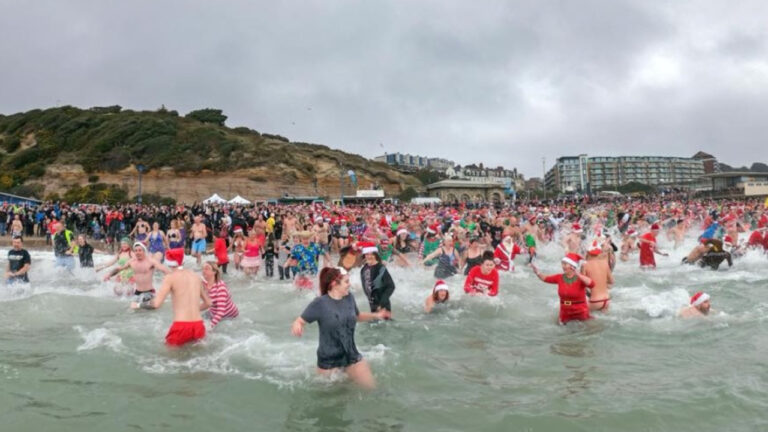 Christmas Day sea dip returns to Boscombe