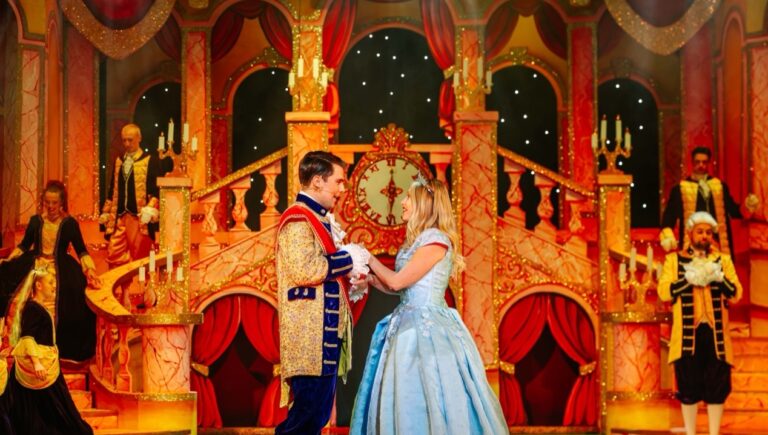 Final weekend for Cinderella at Pavilion