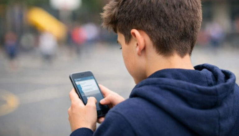 Plans for phone-free kids in Dorset schools