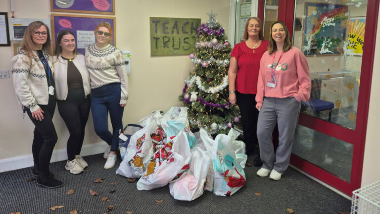 Sackfuls of cheer for Poole pupils