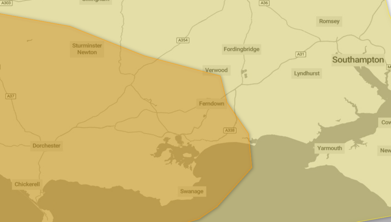 Amber rain warning issued