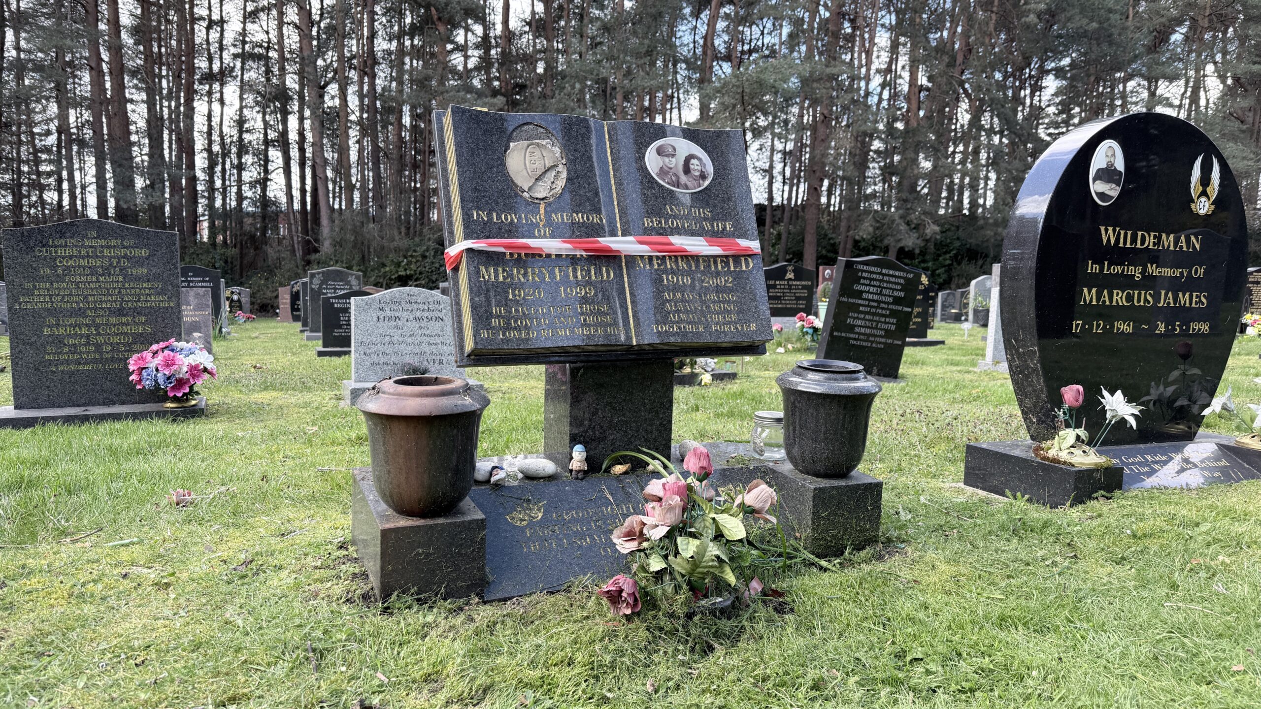 Only Fools and Horses star’s grave vandalised