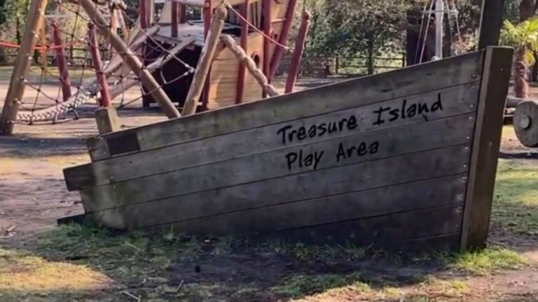 Pirate Park to get new ship and swings