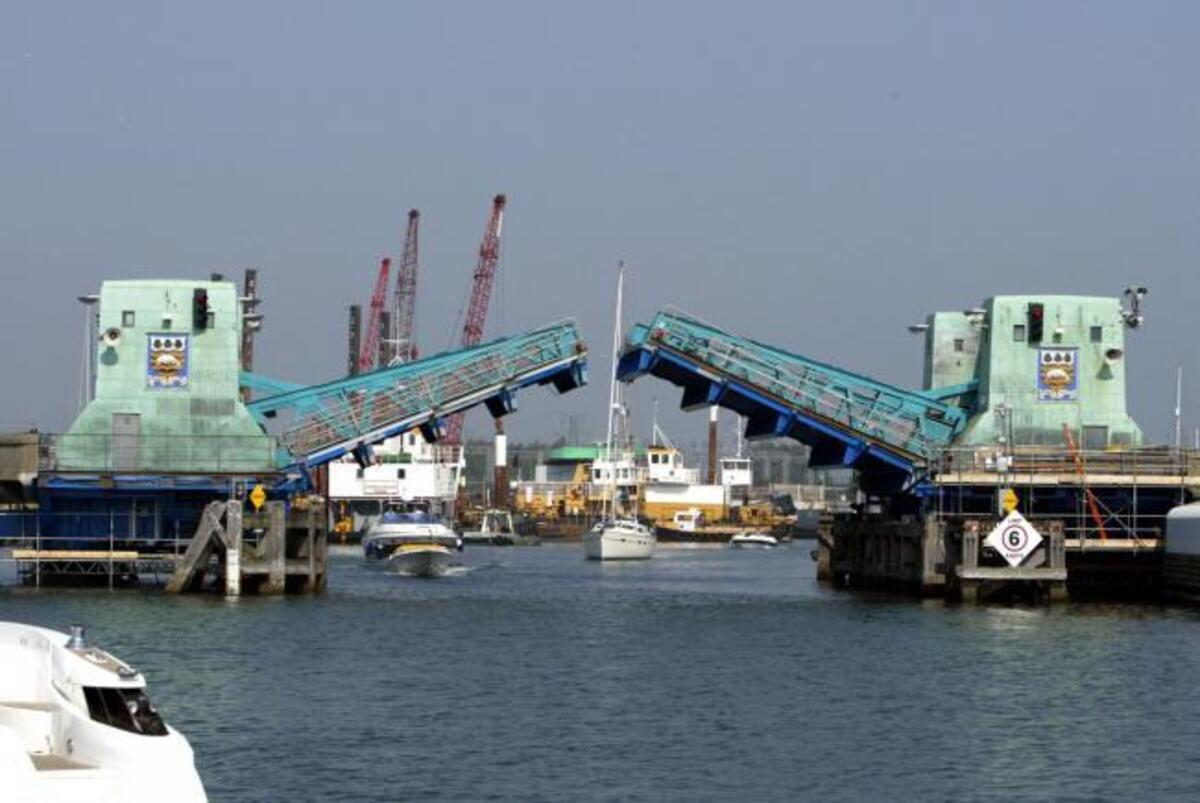 Poole Bridge to close for five days