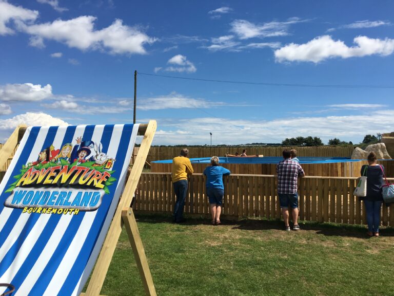 Theme park planning meeting delayed