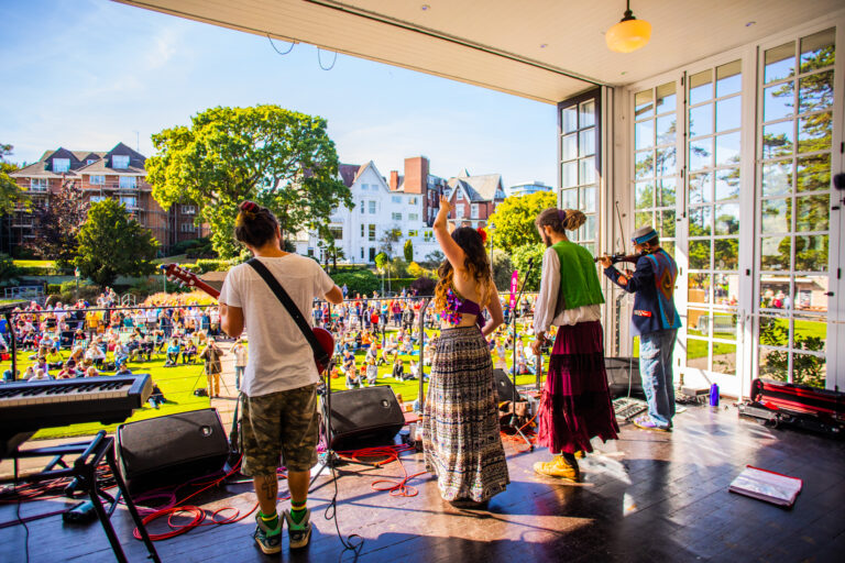 Arts by the Sea returns to Bournemouth