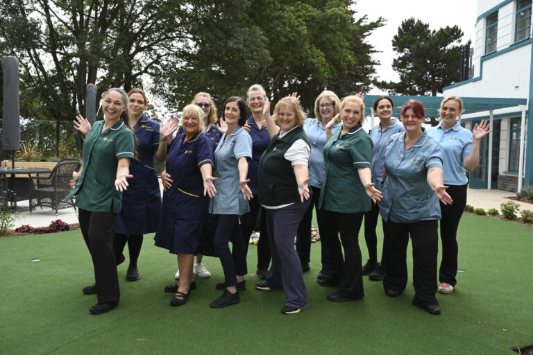 Bournemouth abseil to aid local hospice