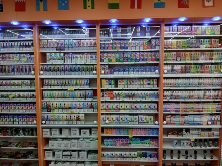 Bournemouth shop closed over illegal vapes