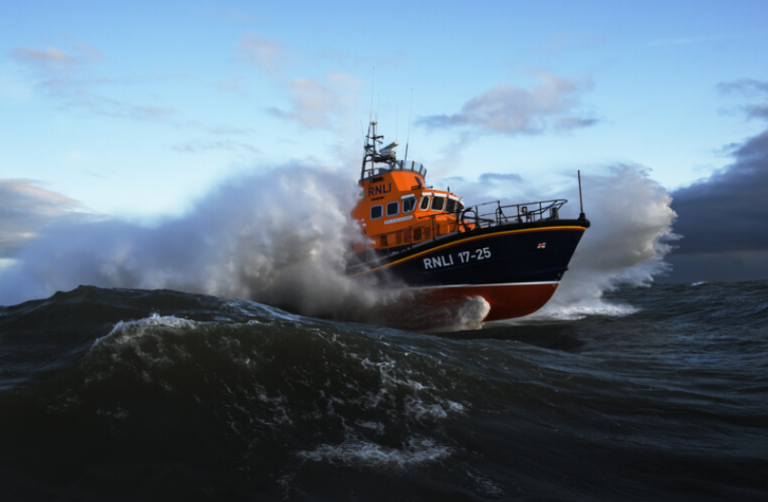 Poole concert to support RNLI lifeguards